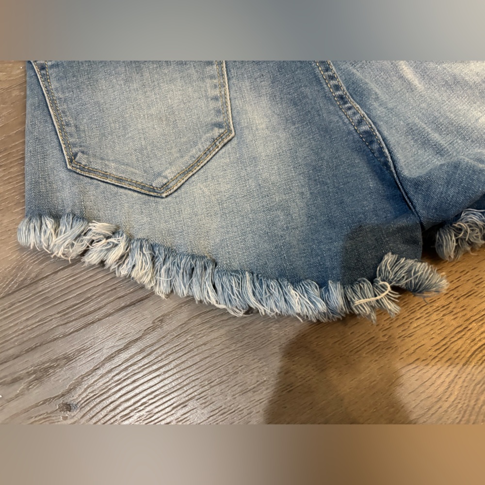 KanCan Blue Denim Frayed Jean Shorts - Size 25 - Picture 11 of 14